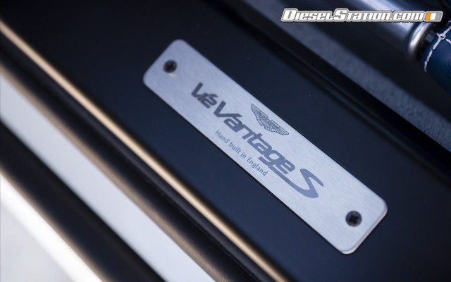 Aston Martin V12 Vantage S 2014 Widescreen Picture #199 Aston Martin V12 Vantage S 2014 Widescreen Picture #199